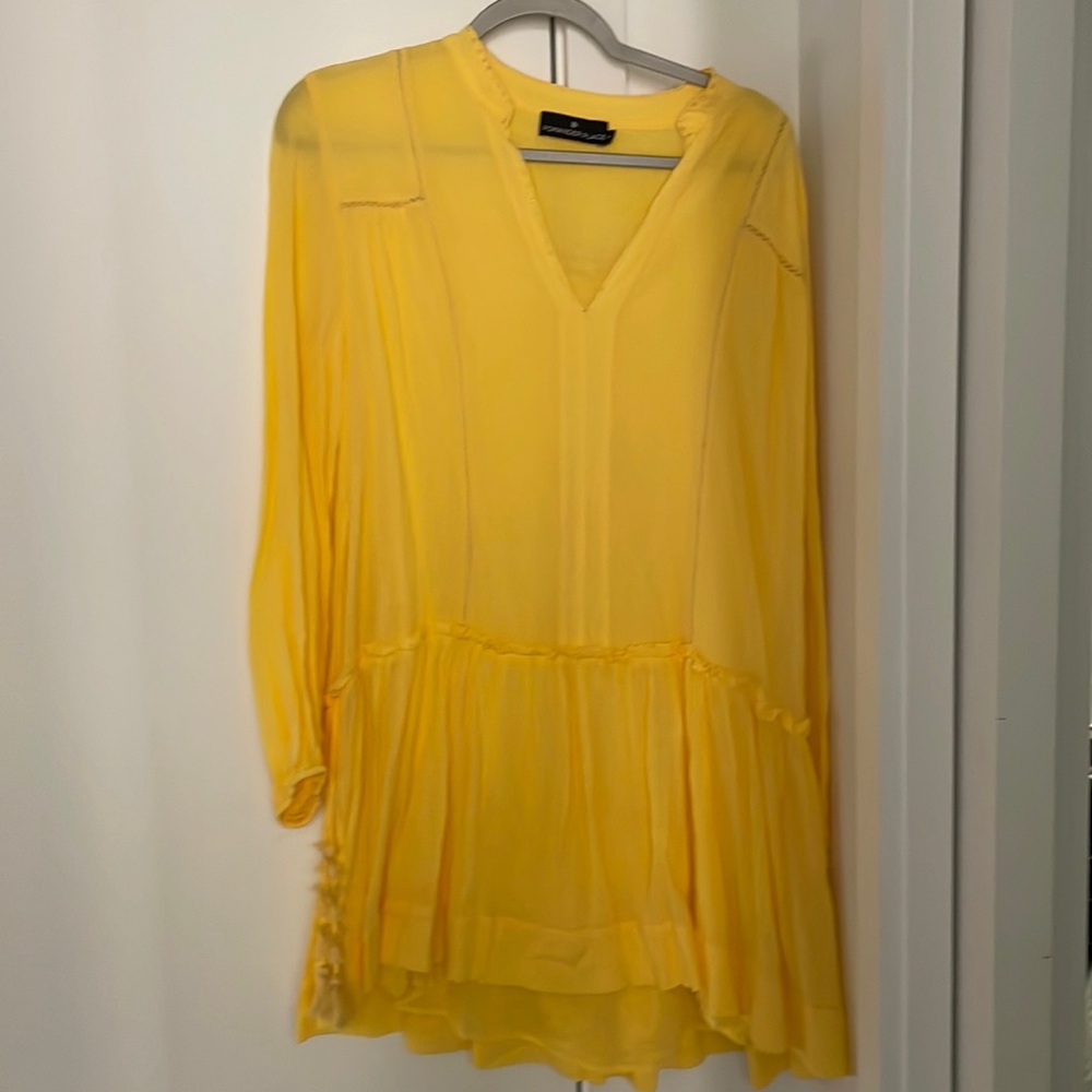 Yellow summer dress! Worn once. Bought at Tuckernuck